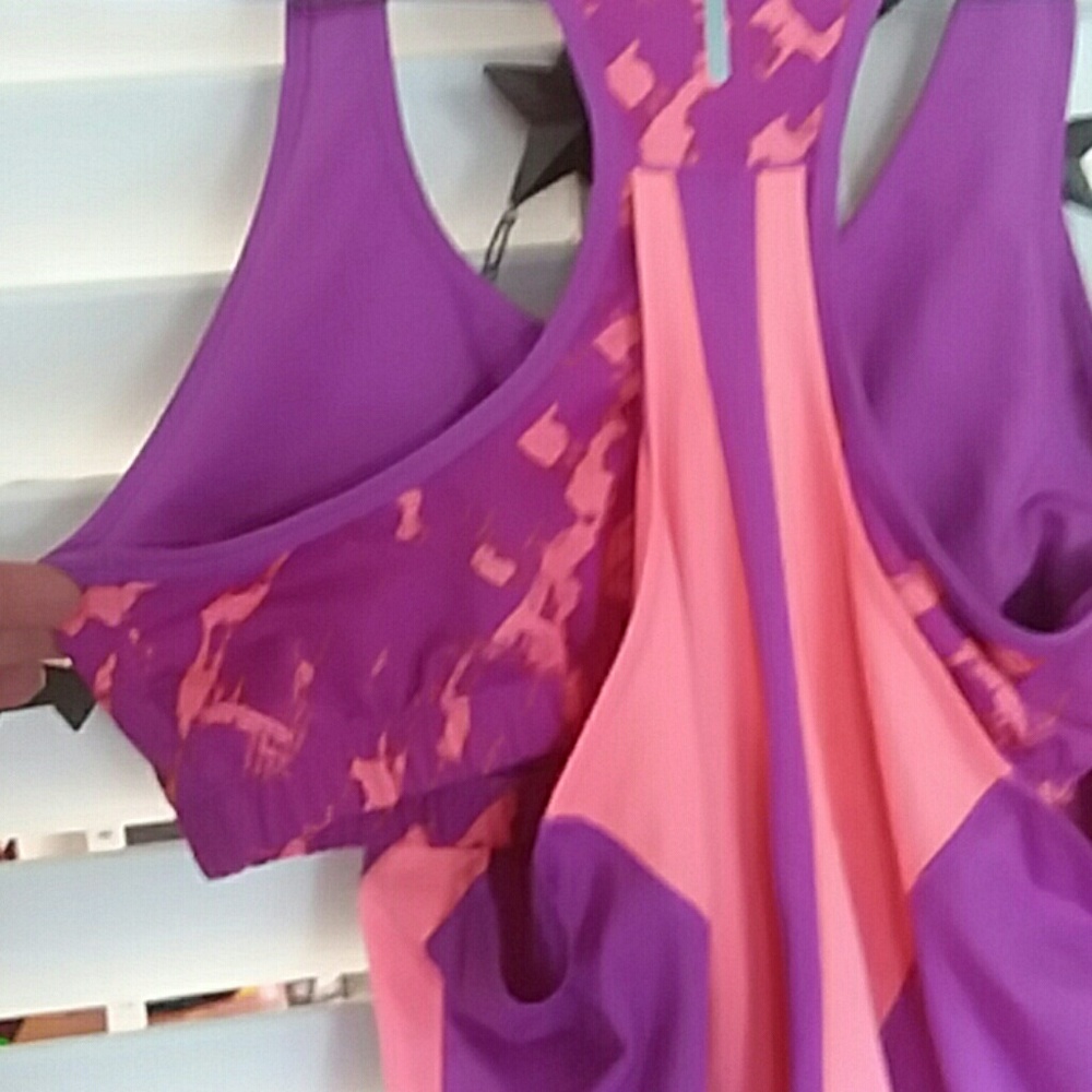racerback top - Picture 4 of 4